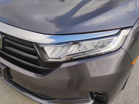 Certified 2024 Honda Odyssey Touring image 26