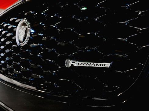 Used 2024 Jaguar XF R-Dynamic SE image 50