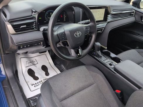 Certified 2025 Toyota Camry LE image 12