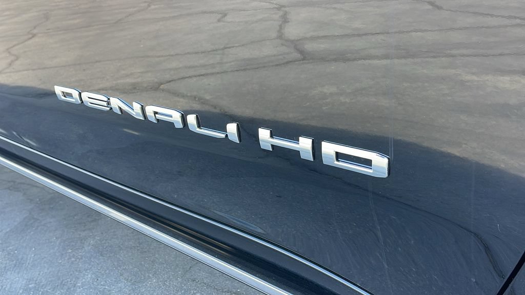 New 2026 GMC Sierra 3500 Denali Ultimate AWD/4WD image 10