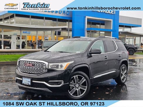 Used 2019 GMC Acadia Denali w/ Technology Package image 1
