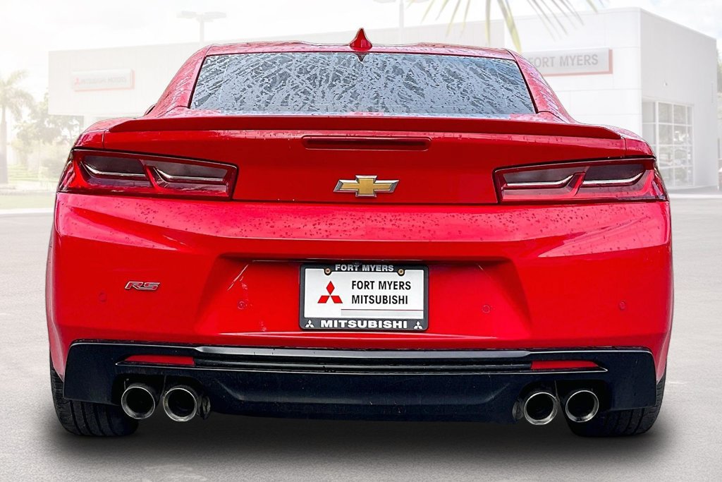 Used 2018 Chevrolet Camaro LT RWD image 16