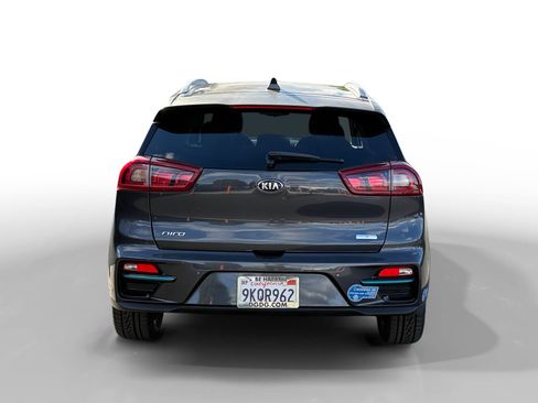 Used 2019 Kia Niro EX Premium image 4