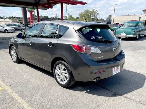 Used 2013 MAZDA MAZDA3 i Touring FWD image 4