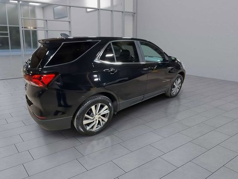 Used 2023 Chevrolet Equinox LT image 8