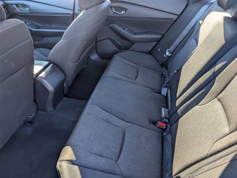 Used 2023 Honda Accord EX image 27