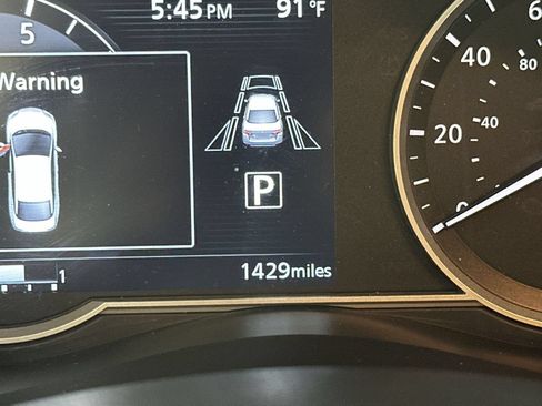 Certified 2025 Nissan Versa SV w/ Trunk Package FWD image 15