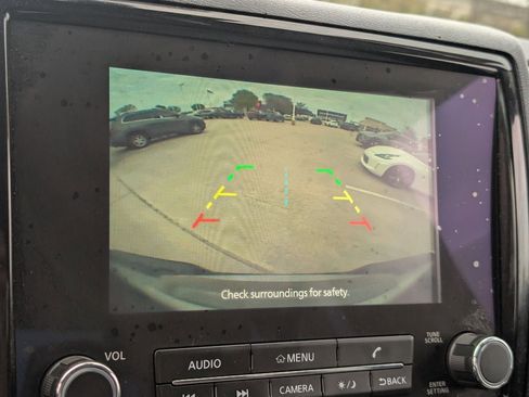 Certified 2023 Nissan Frontier SV image 14