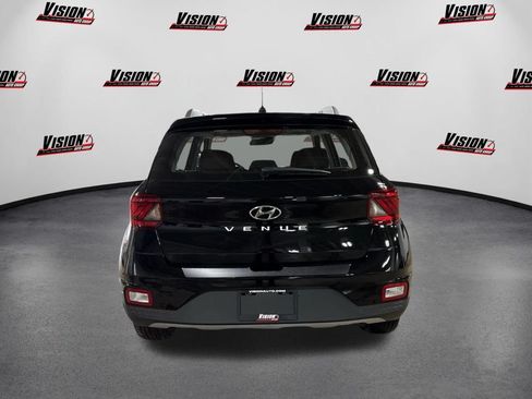 Certified 2026 Hyundai Venue SEL FWD image 6