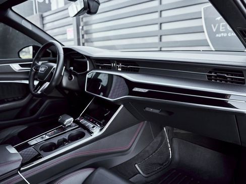 Used 2021 Audi RS 6 w/ Executive Package AWD/4WD image 46