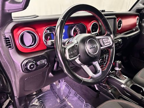 Certified 2021 Jeep Wrangler Unlimited Rubicon w/ Xtreme Recon 35" Tire Package image 15