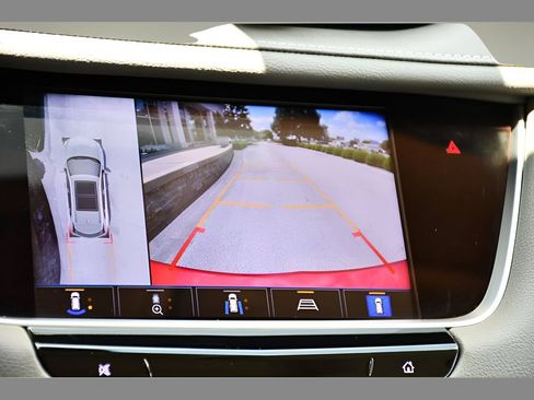 Used 2023 Cadillac XT5 Premium Luxury w/ Technology Package AWD/4WD image 22