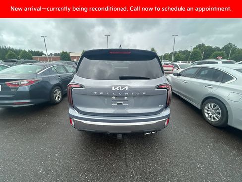 Certified 2025 Kia Telluride EX w/ EX Captain's Chair Package AWD/4WD image 10