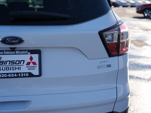 Used 2018 Ford Escape SE image 10