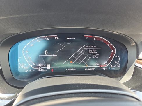 Used 2023 BMW 530e xDrive AWD/4WD image 27