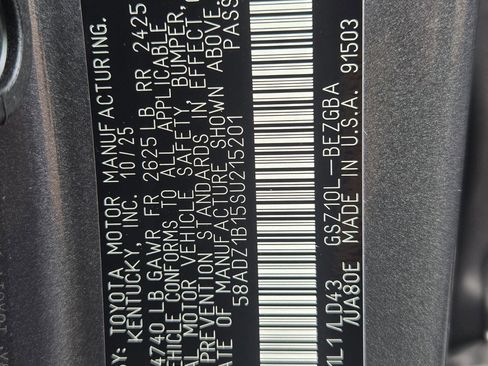 New 2025 Lexus ES 350 w/ Premium Package image 13