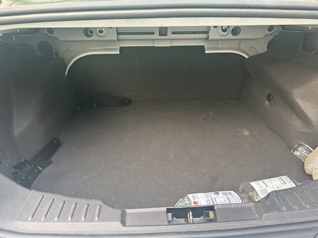 Used 2013 Ford Focus SE FWD image 8