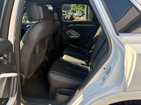 Used 2021 Audi Q3 2.0T Premium w/ Convenience Package image 27