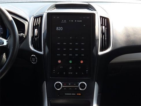 Certified 2024 Ford Edge SEL image 12