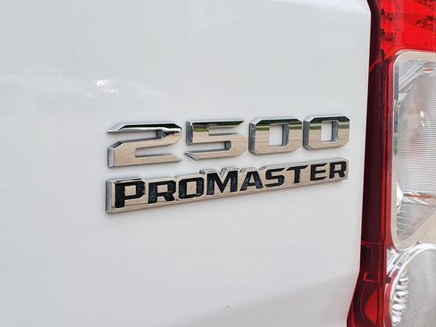 Used 2025 RAM ProMaster 2500 w/ U-Haul Equipment Group FWD image 7