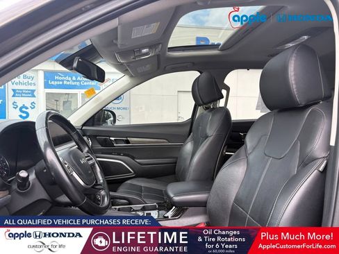 Used 2022 Kia Telluride EX w/ EX Premium Package AWD/4WD image 6