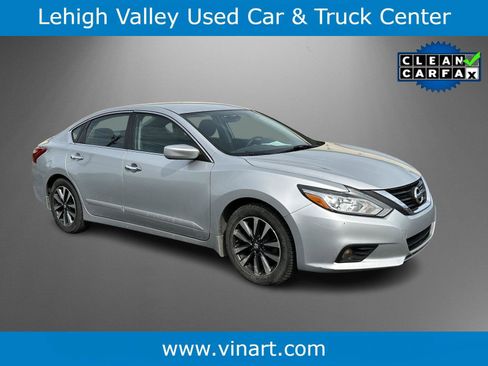 Used 2016 Nissan Altima 2.5 SV FWD image 1