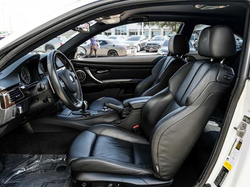 Used 2011 BMW M3 Coupe image 4