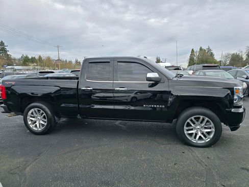 Used 2016 Chevrolet Silverado 1500 LTZ image 6