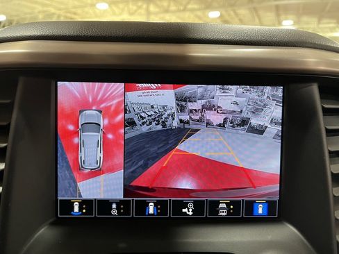 Used 2023 GMC Acadia Denali w/ Denali Ultimate Package image 43