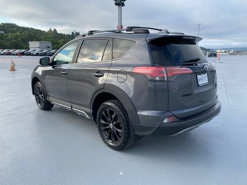 Used 2018 Toyota RAV4 Adventure AWD/4WD image 6