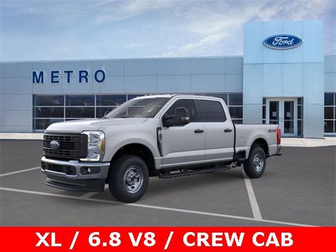 New 2026 Ford F250 XL w/ XL Chrome Package image 28