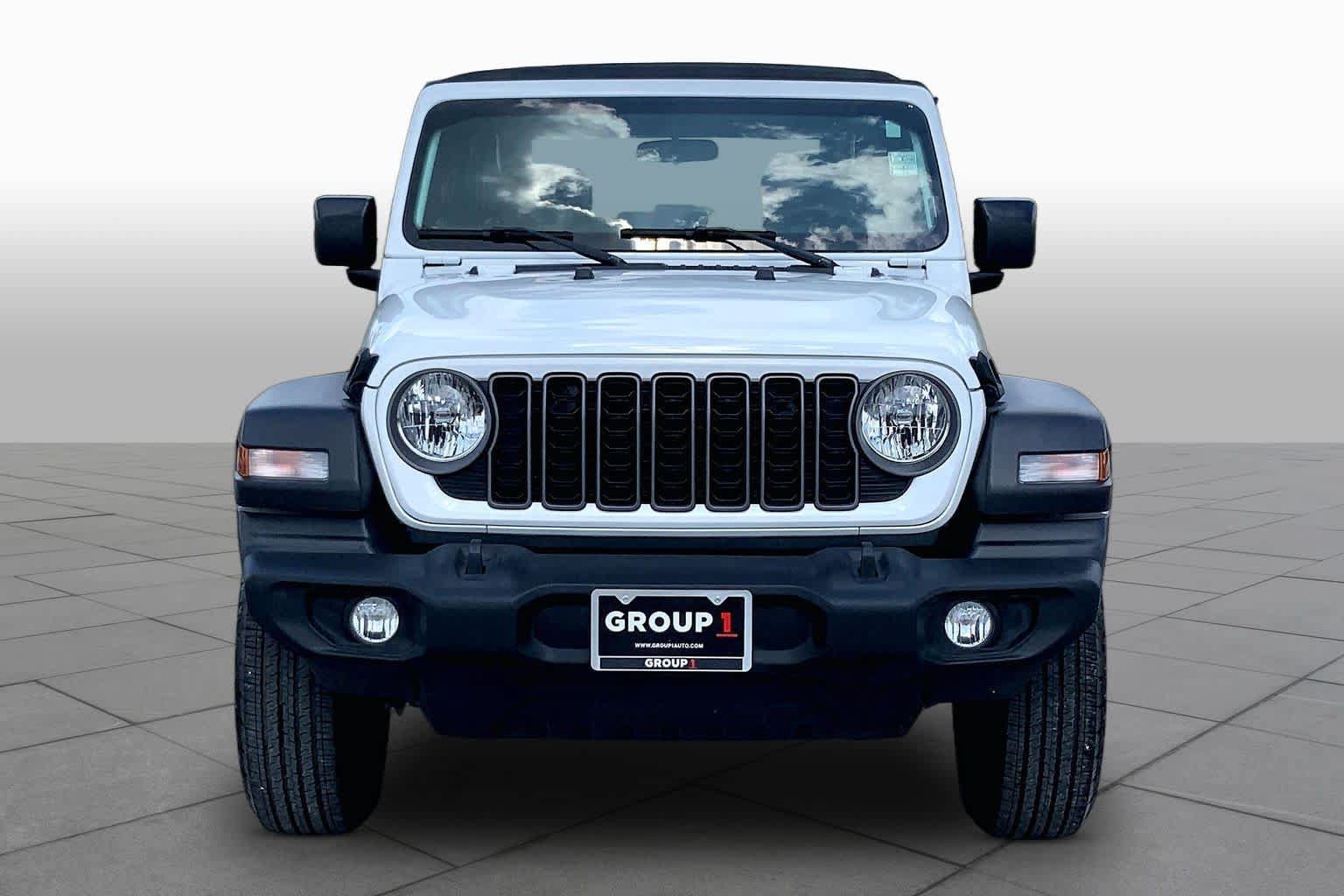 Used 2024 Jeep Wrangler Sport AWD/4WD image 4