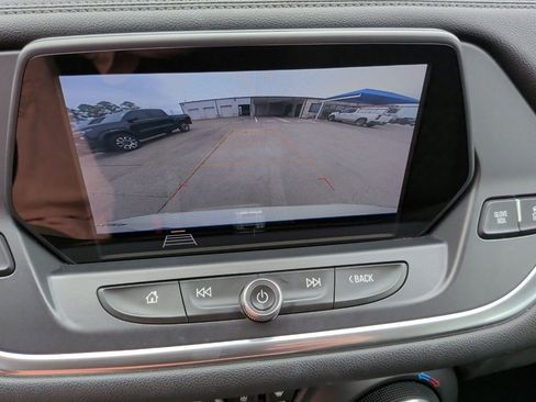 Used 2020 Chevrolet Blazer LT image 24