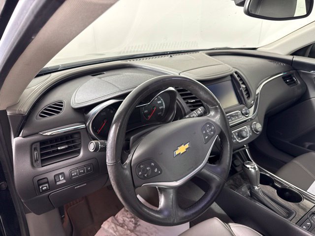 Used 2015 Chevrolet Impala LTZ FWD image 19