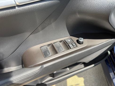 Certified 2022 Toyota Camry XLE w/ Cold Weather Package FWD image 10