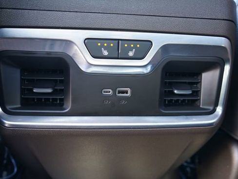 Used 2025 GMC Sierra 1500 Denali w/ Technology Package AWD/4WD image 29