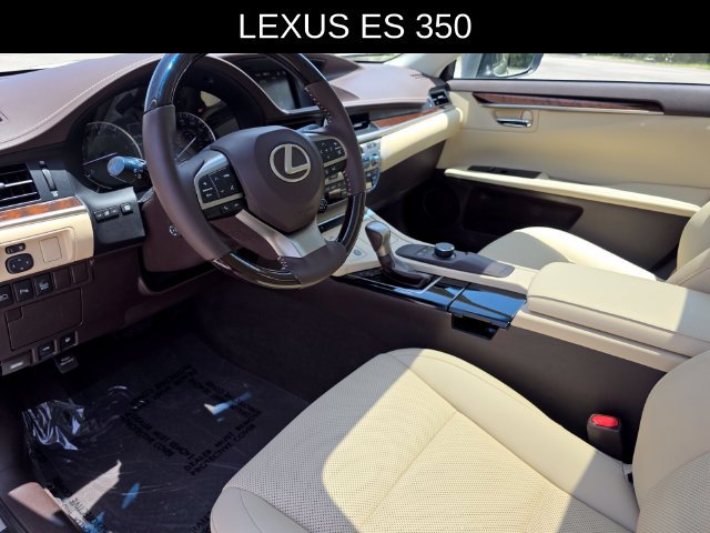 Used 2017 Lexus ES 350 w/ Premium Package FWD image 23