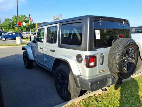 Used 2023 Jeep Wrangler Unlimited Sport AWD/4WD image 7