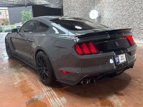 Used 2018 Ford Mustang Shelby GT350 w/ Electronics Package RWD image 5