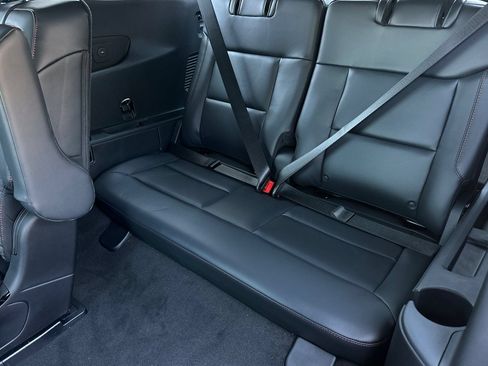 New 2026 Ford Explorer ST-Line w/ ST-Line Street Pack RWD image 14