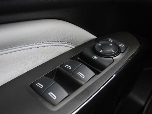 Used 2025 Chevrolet Trax LT w/ Driver Confidence Package FWD image 7