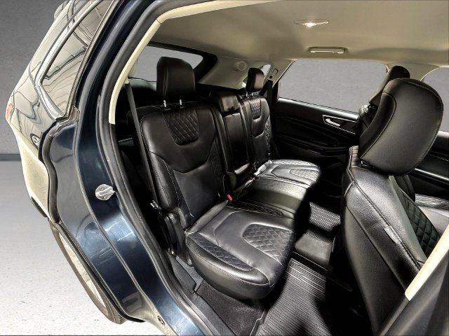 Used 2023 Ford Edge Titanium w/ Equipment Group 301A AWD/4WD image 29