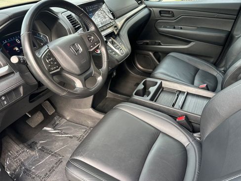 Used 2024 Honda Odyssey EX-L image 11