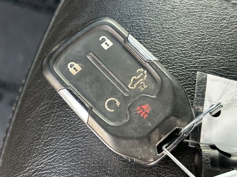 Used 2021 Chevrolet Silverado 3500 High Country w/ LPO, Hitch Package image 38