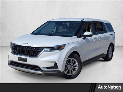 Used 2023 Kia Carnival LX