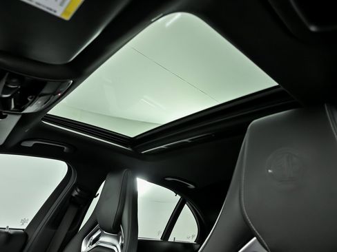 Used 2019 Mercedes-Benz E 63 AMG S image 24