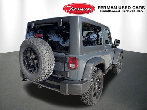 Used 2018 Jeep Wrangler Sport AWD/4WD image 5