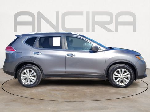 Used 2016 Nissan Rogue SV FWD image 12