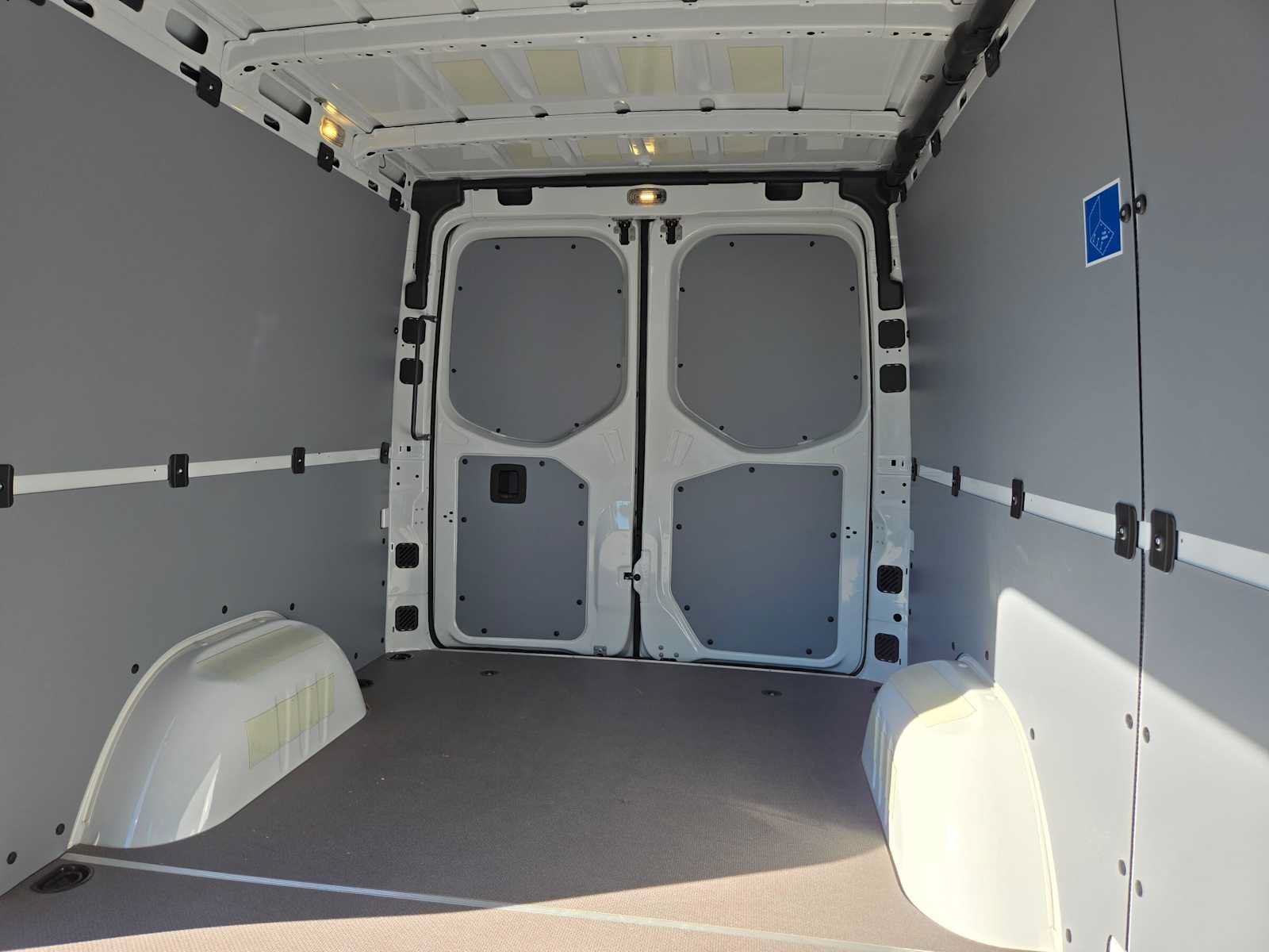 Used 2026 Mercedes-Benz Sprinter 2500 image 14