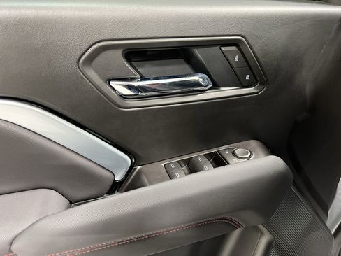 New 2025 Chevrolet Colorado Z71 image 21